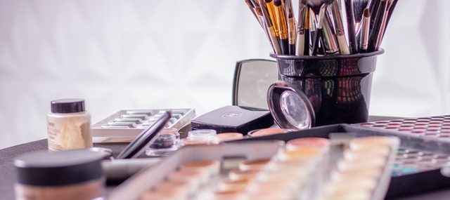 Factors To Consider When Choosing A Makeup
